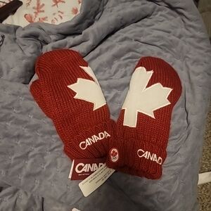 Canada wool mittens winter Canada made For The olympics